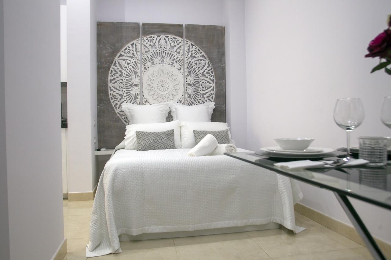 Panther Home Luxury Dreams Sevilla Экстерьер фото