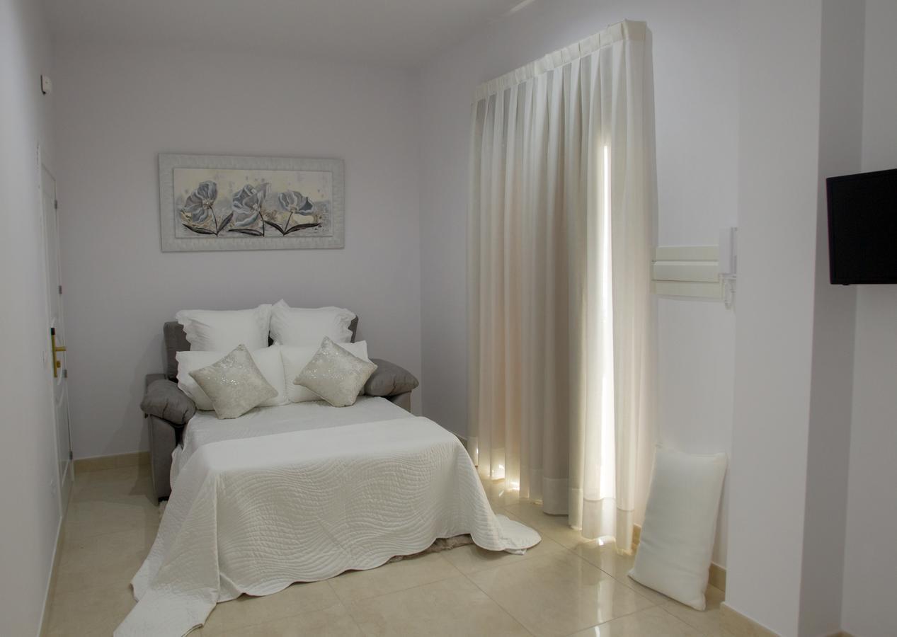 Panther Home Luxury Dreams Sevilla Экстерьер фото